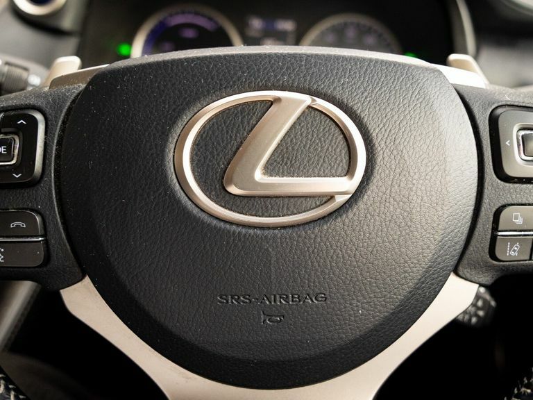 Lexus NX 300H 2.5 Luxury With Lexus Navigation Silver #22