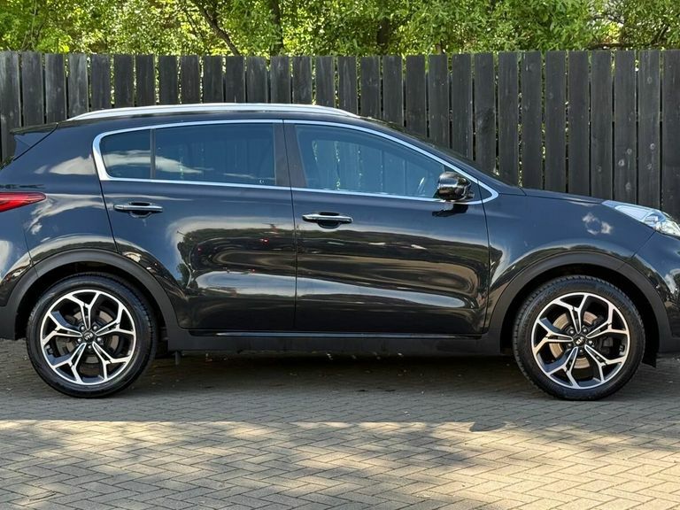 Kia Sportage 2 Black #11