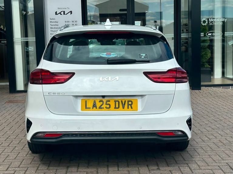 Kia Ceed 1.5 T-gdi Mt 3 Red #9