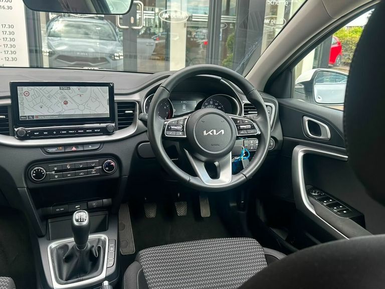 Kia Ceed 1.5 T-gdi Mt 3 Red #14
