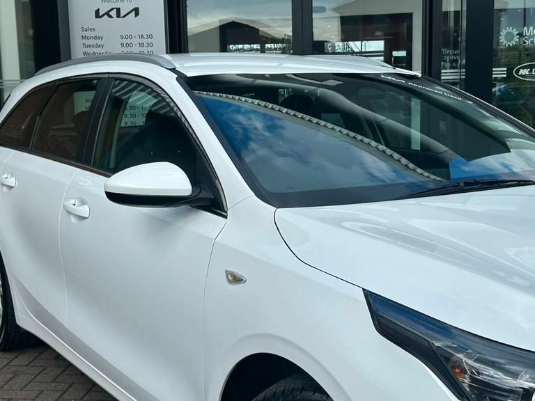 Kia Ceed 1.5T Gdi Isg 138 2 White #5