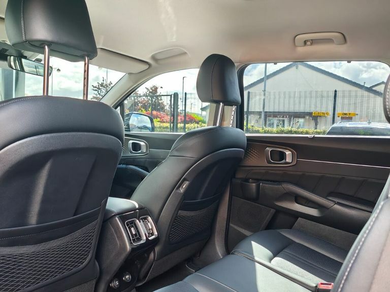 Kia Sorento 2.2 Crdi 3 Dct White #24