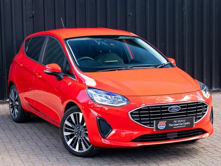 Ford Fiesta 1.0 Ecoboost Hybrid Mhev 125 Titanium X Red #2
