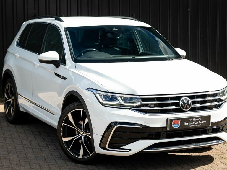 Volkswagen Tiguan 2.0 Tdi R-line Dsg CVZ7237 White #2