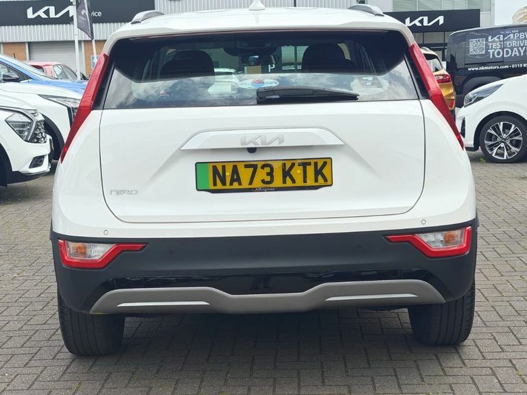 Kia e-Niro 150Kw 2 Nav 65Kwh White #6