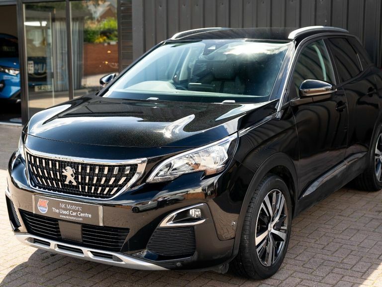 Peugeot 3008 1.2 Puretech Allure Black #5