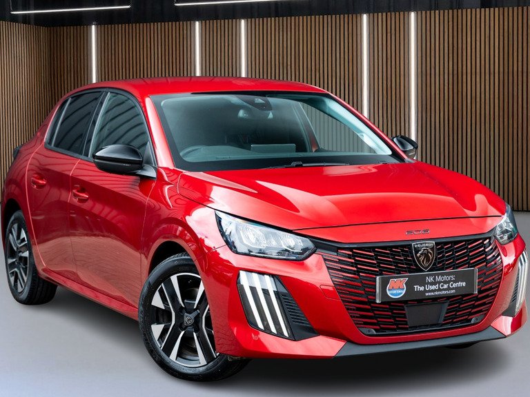 Peugeot 208 1.2 Puretech 100 Allure Red