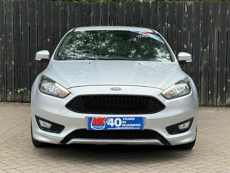 Ford Focus 1.5 Tdci 120 St-line Silver #3