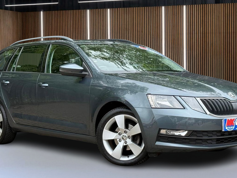 Skoda Octavia 1.6 Tdi Cr Se Drive Grey