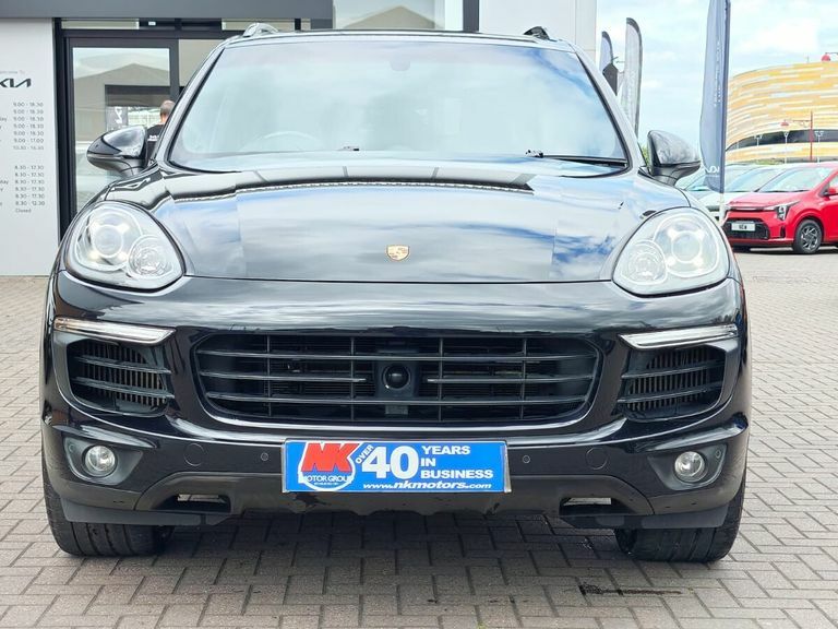 Porsche Cayenne S Tiptronic S Black #3