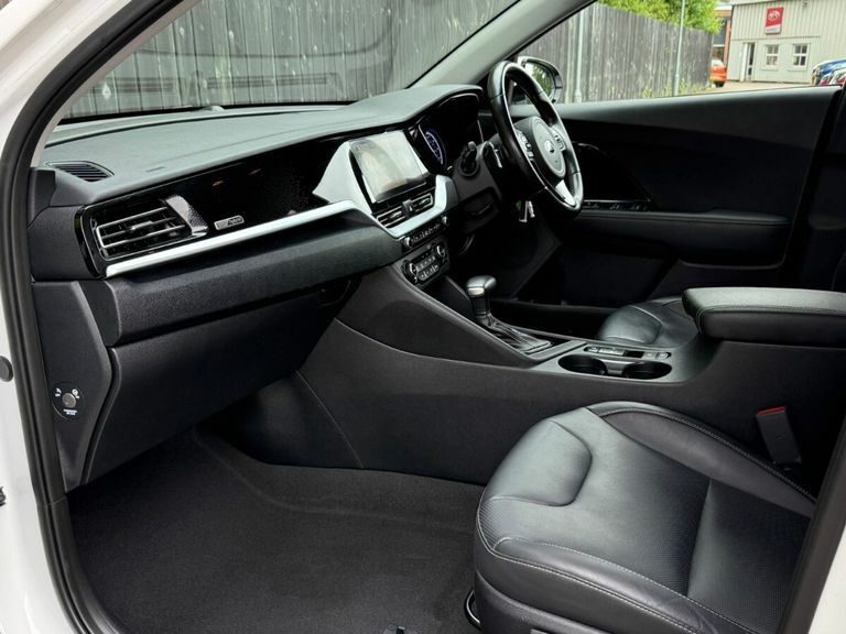 Kia Niro 1.6 Gdi Hybrid 2 Dct Silver #24