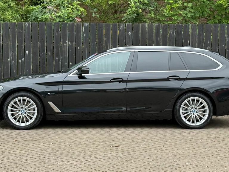 BMW 5 Series 530E Se Black #5