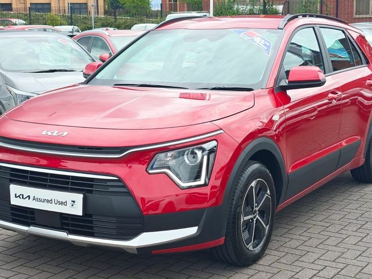 Kia Niro 1.6 Gdi 136 Hybrid Pure Dct Red #4