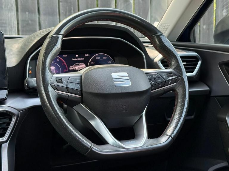 Seat Leon 1.5 Etsi Mhev Fr Hatchback Hybrid Dsg E Red #17