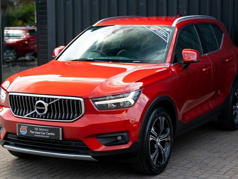 Volvo XC40 1.5 T3 163 Inscription Pro Geartronic Red #5