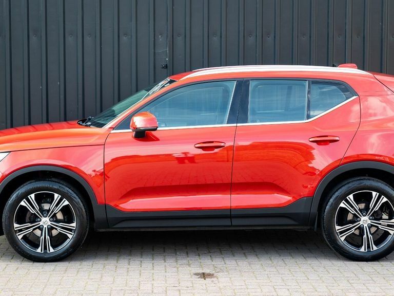 Volvo XC40 1.5 T3 163 Inscription Pro Geartronic Red #6