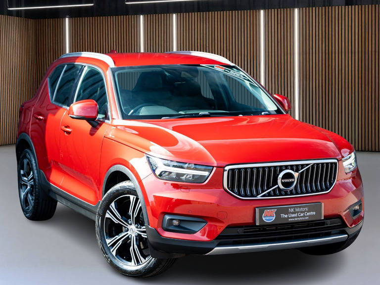 Volvo XC40 1.5 T3 163 Inscription Pro Geartronic Red