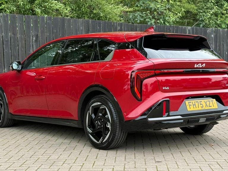 Kia K4 1.0T-gdi 115 48V Gt-line S Dct FH75XZT Red #6