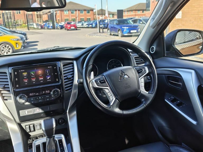 Mitsubishi Shogun Sport Di-d 4 Grey #13