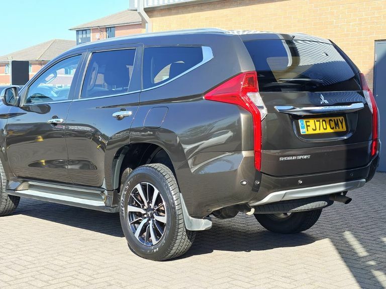 Mitsubishi Shogun Sport Di-d 4 Grey #9