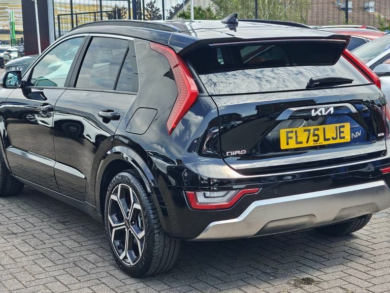 Kia Niro 1.6 Gdi 127 Hybrid 4 Dct Black #5