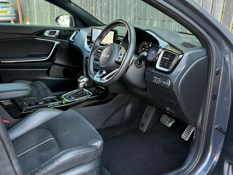Kia Proceed Pro Ceed 1.5T Gdi Isg 138 Gt-line Estate White #22