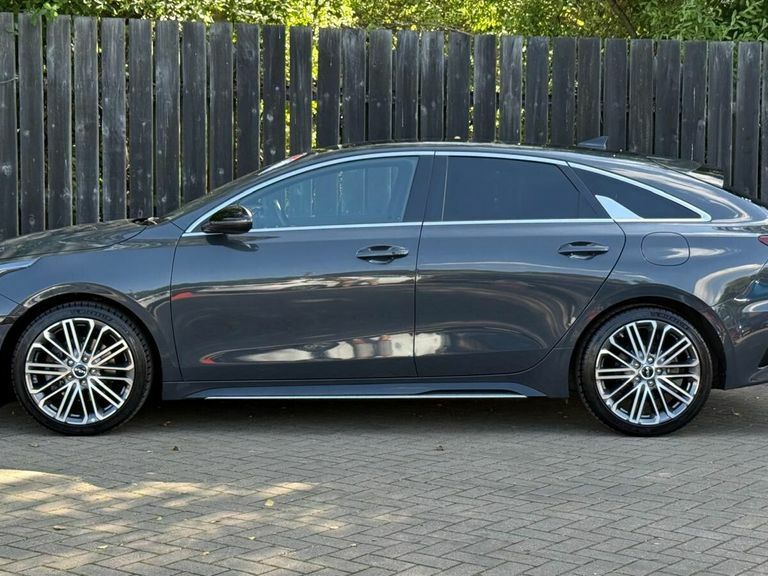 Kia Proceed 1.5T Gdi Isg Gt-line S Dct Grey #5