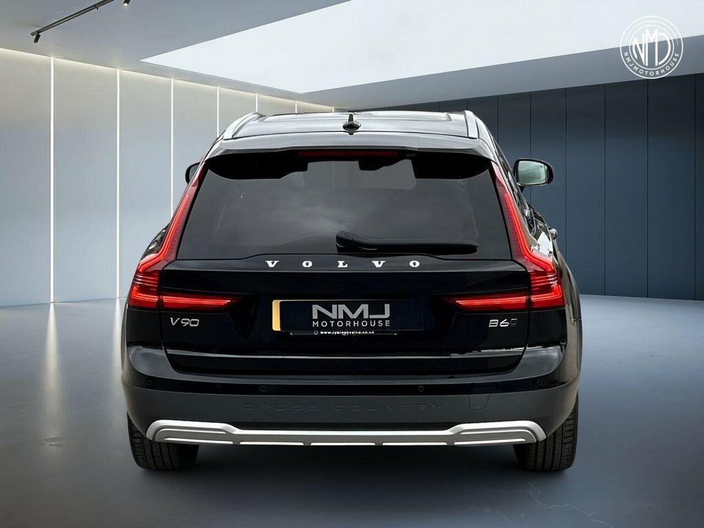 Volvo V90 Cross Country 2020 2.0 B6 Mhev Estate Hybrid Awd KS70HGO Black #5
