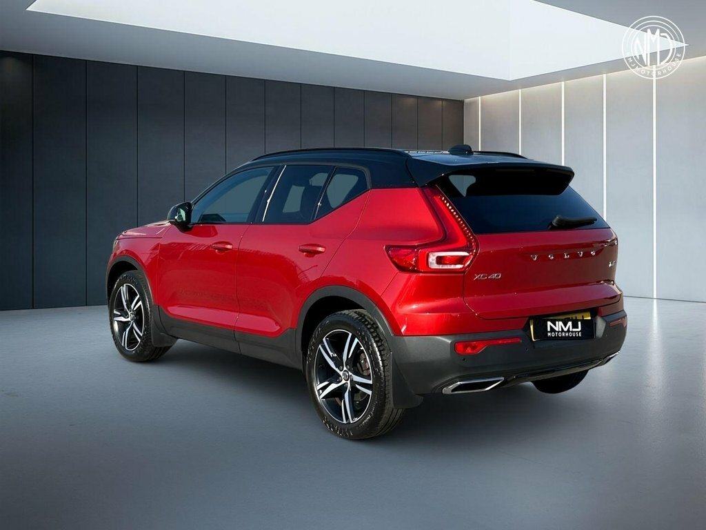 Volvo XC40 2019 2.0 T4 R-design Suv Awd Euro YX19ZHJ Red #4