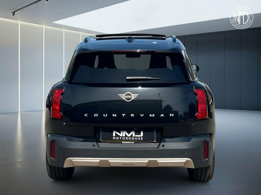 Mini Countryman 2024 1.5C Mhev Exclusive Suv Hybrid Aut YH24LZB Black #6