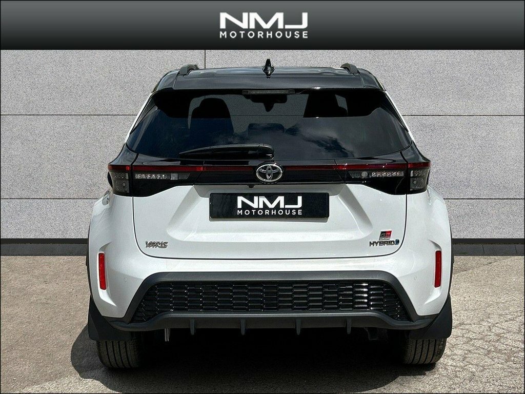 Toyota Yaris Cross 2022 1.5 Vvt-h Gr Sport Suv Hybrid E-cv RJ72WKD Grey #6