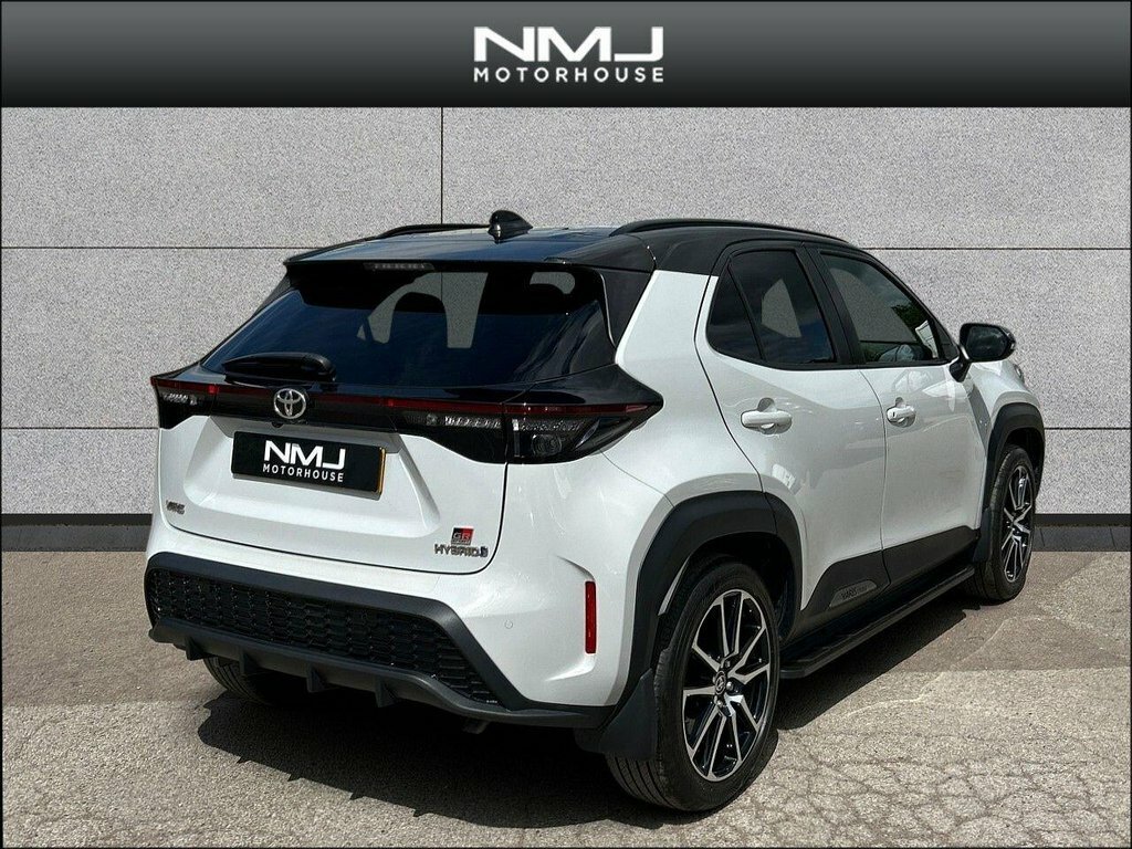 Toyota Yaris Cross 2022 1.5 Vvt-h Gr Sport Suv Hybrid E-cv RJ72WKD Grey #5