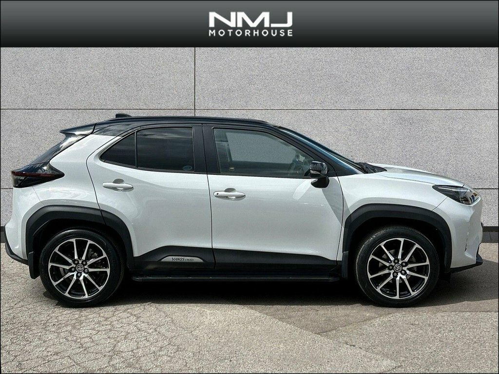 Toyota Yaris Cross 2022 1.5 Vvt-h Gr Sport Suv Hybrid E-cv RJ72WKD Grey #4
