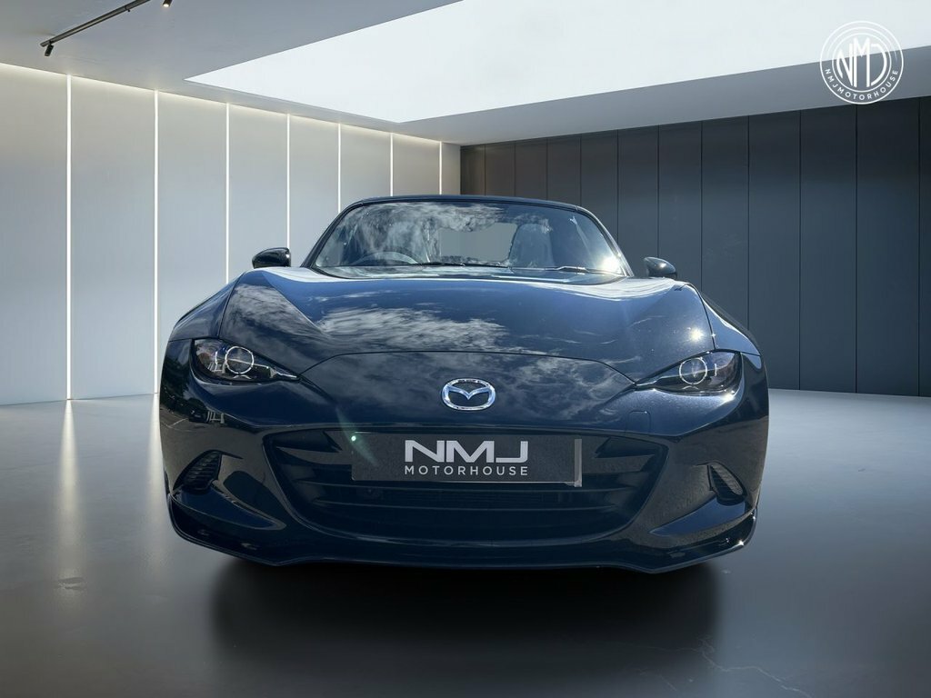 Mazda MX-5 RF 2022 2.0 Skyactiv-g Gt Sport Tech Convertible Black #2