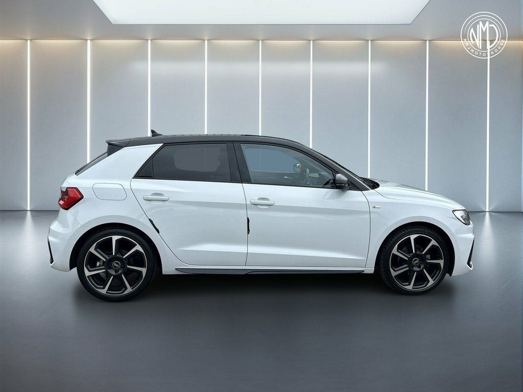 Audi A1 2022 1.5 Tfsi 35 Black Edition Sportback S Tronic Black #4