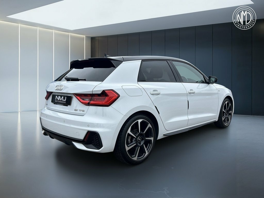 Audi A1 2022 1.5 Tfsi 35 Black Edition Sportback S Tronic Black #5