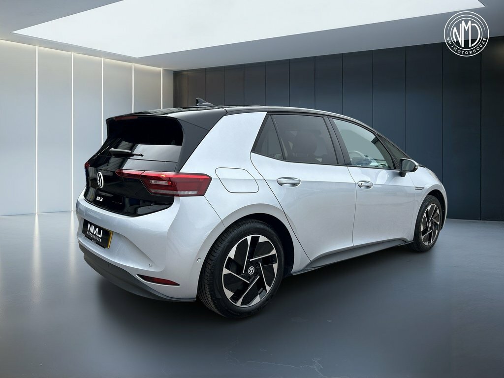 Volkswagen ID.3 2022 Pro Performance 58Kwh Family Hatchback El Silver #5