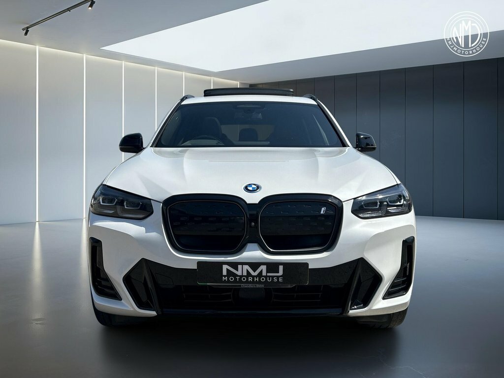 BMW iX3 2021 80Kwh M Sport Pro White #2