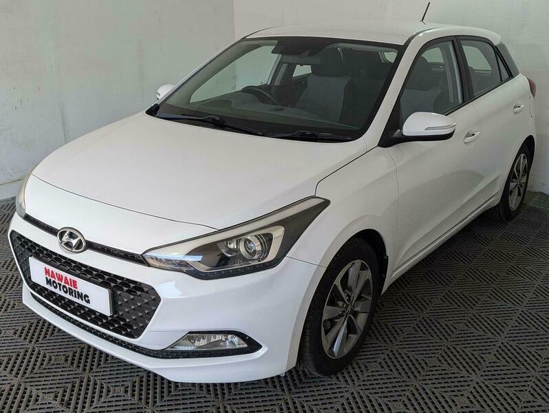 Hyundai I20 1.2 Blue Drive Se White #3
