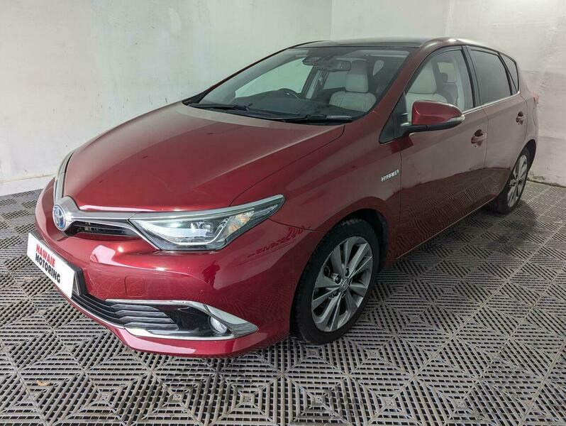 Toyota Auris 1.8 Vvt-h Excel Cvt LR67WWF Red #3