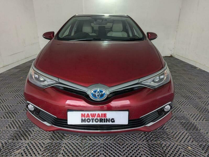 Toyota Auris 1.8 Vvt-h Excel Cvt LR67WWF Red #2