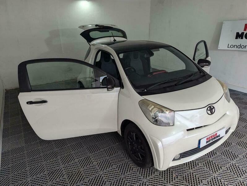Toyota IQ 1.0 Vvt-i 2 Multidrive White #6