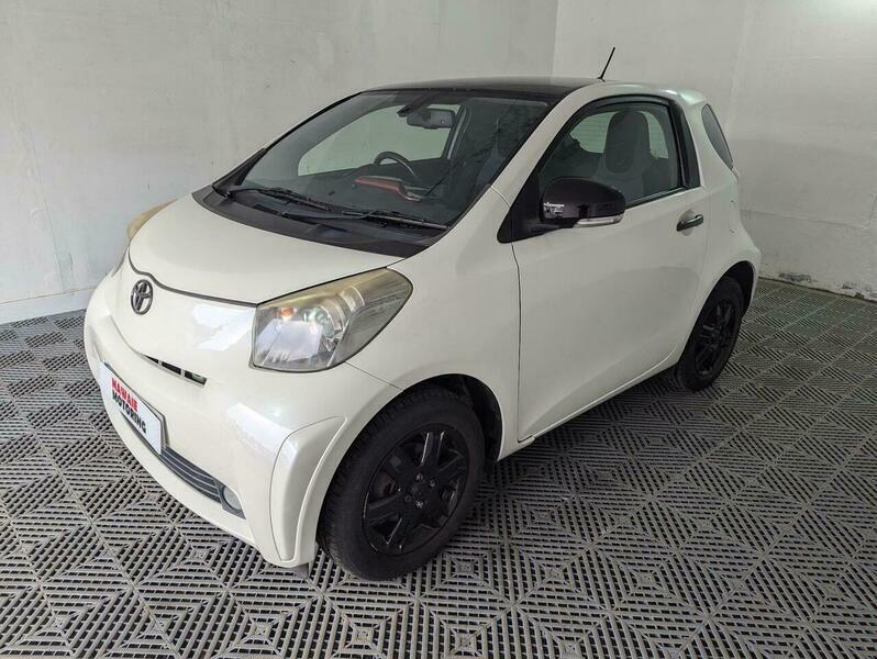 Toyota IQ 1.0 Vvt-i 2 Multidrive White #3