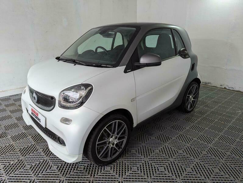 Smart Fortwo 0.9T Brabus Premium Twinamic White #3