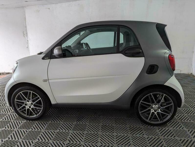 Smart Fortwo 0.9T Brabus Premium Twinamic White #5