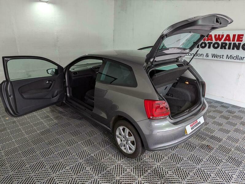 Volkswagen Polo Hatchback Blue #10