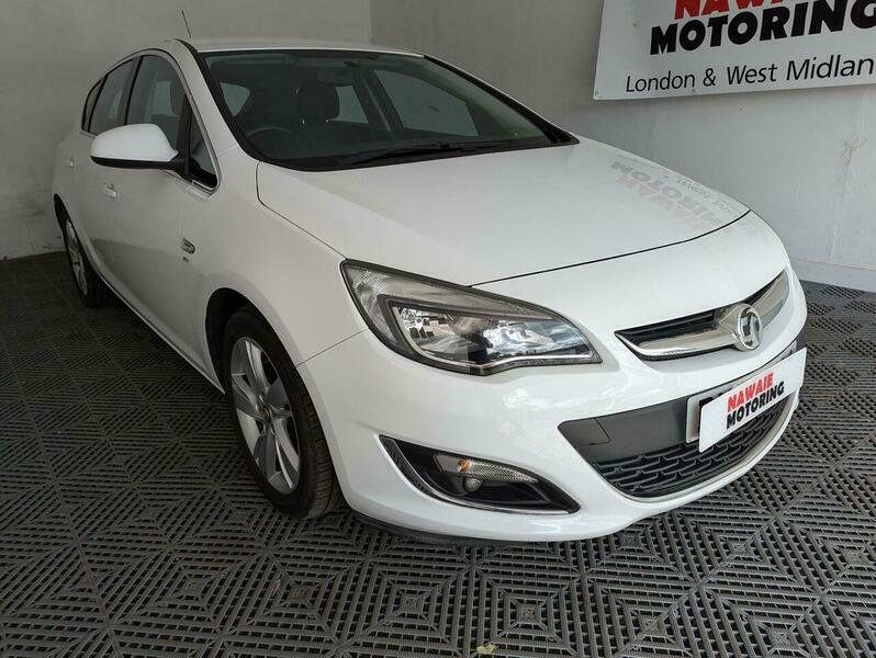 Vauxhall Astra 1.6I Sri Euro 6 White
