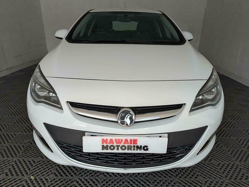 Vauxhall Astra 1.6I Sri Euro 6 White #2