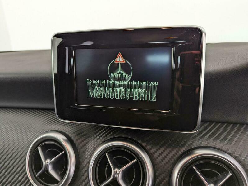 Mercedes-Benz A Class A220d Amg Line Premium Plus White #32