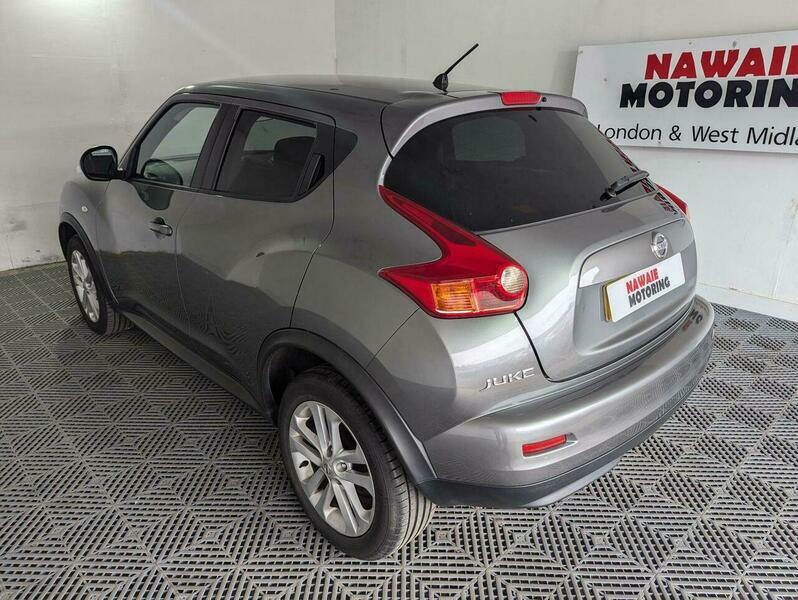 Nissan Juke 1.6L Acenta Red #4